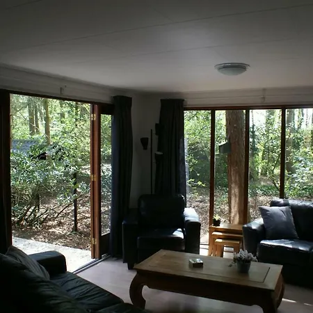 Chalet T'bakkersboschje Nummer 8